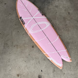 5'8" Tryst