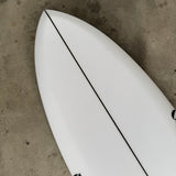 5'6" Tryst